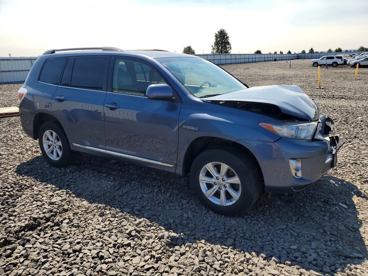 2013 TOYOTA HIGHLANDER