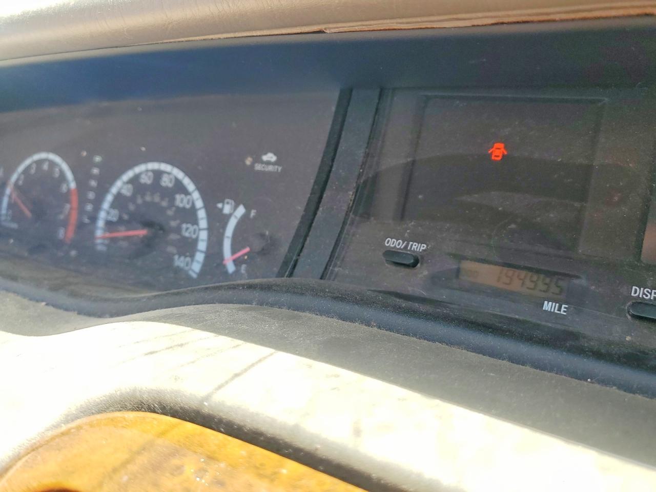 2002 TOYOTA AVALON