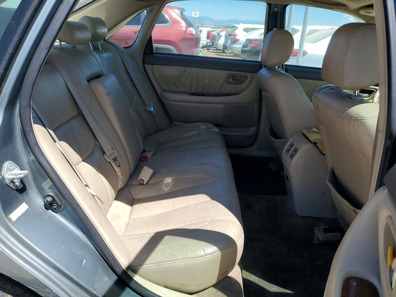 2002 TOYOTA AVALON
