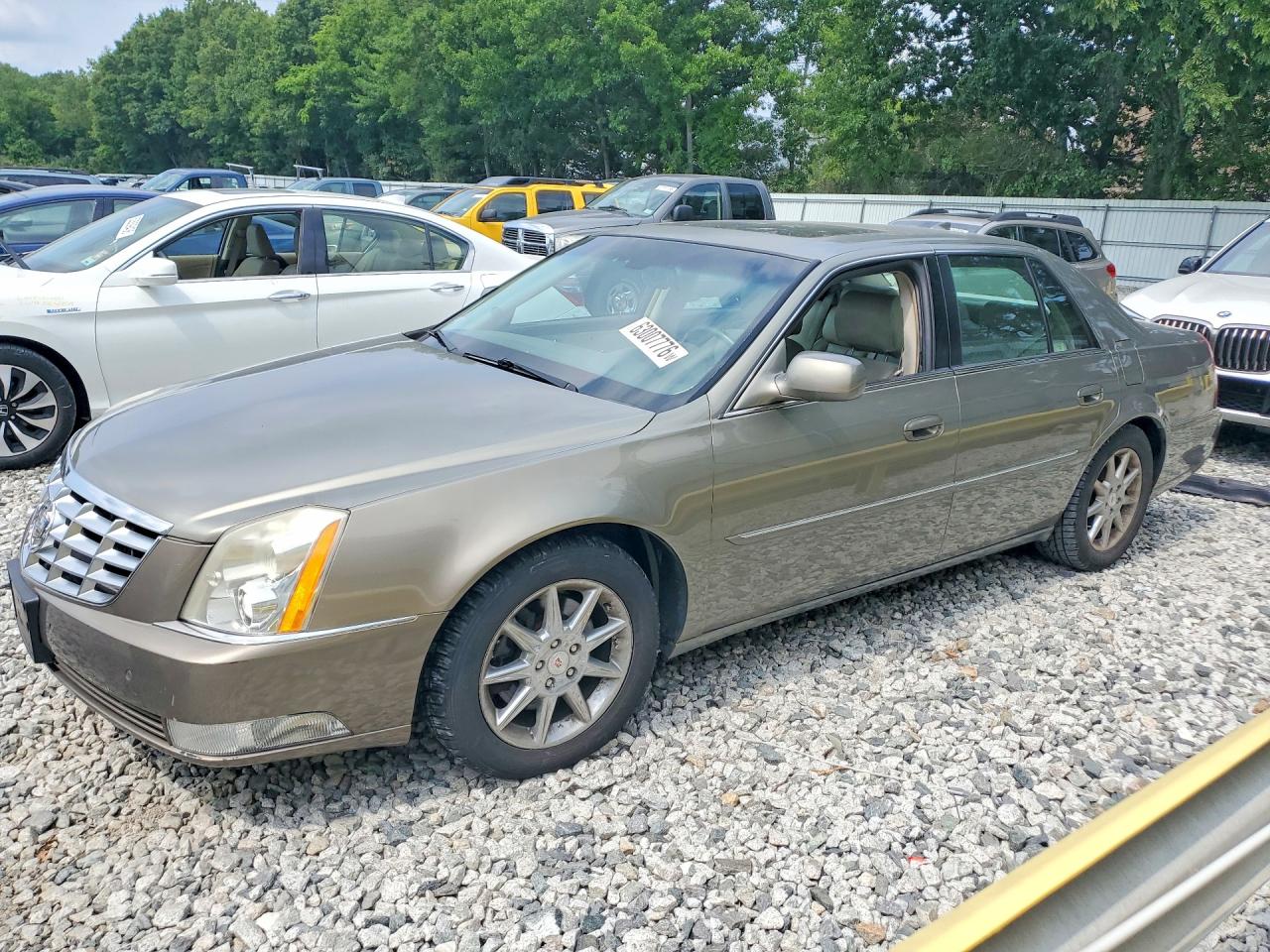 2011 CADILLAC DTS