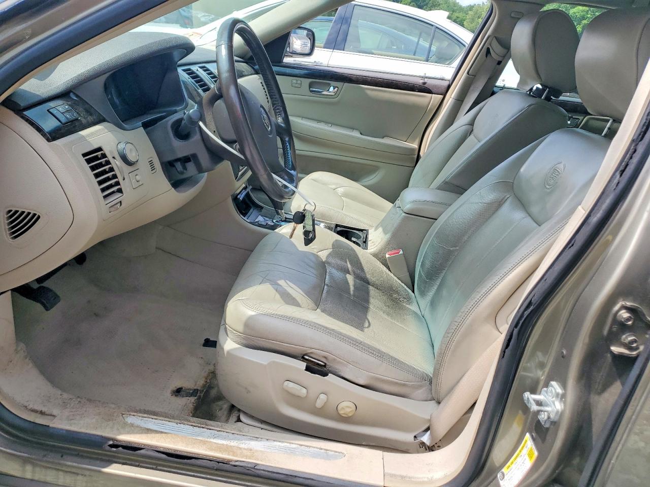 2011 CADILLAC DTS