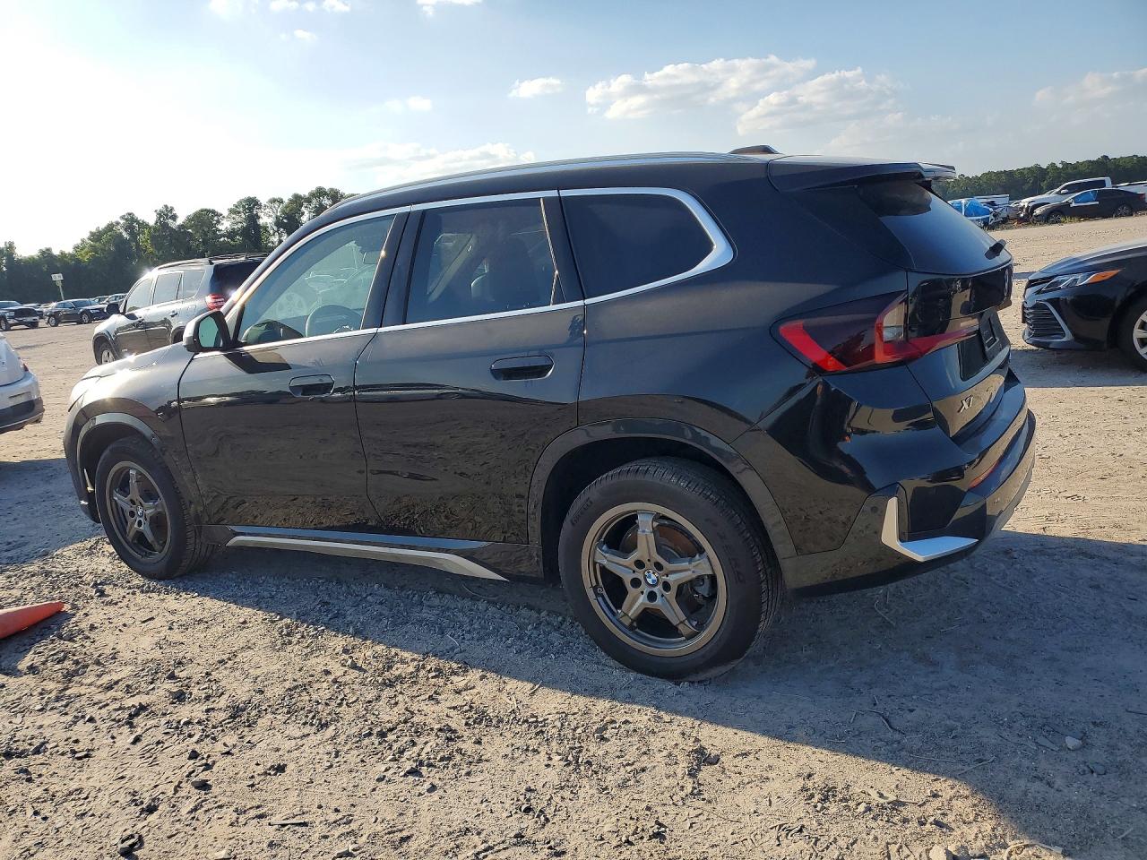 2024 BMW X1