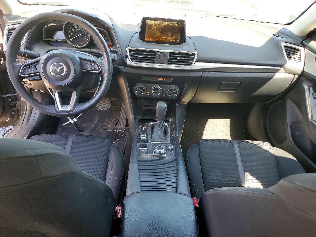 2017 MAZDA 3
