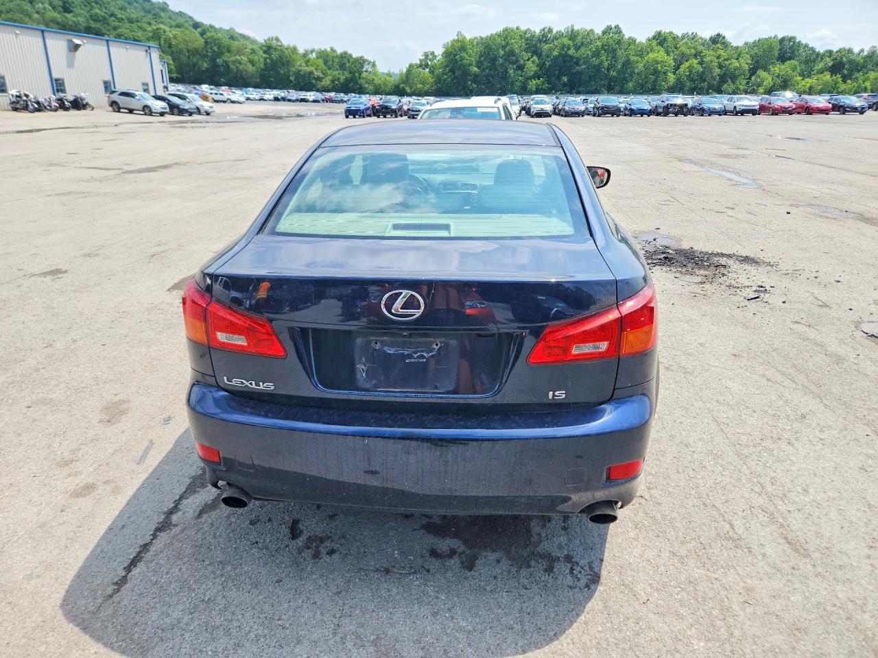 2006 LEXUS IS