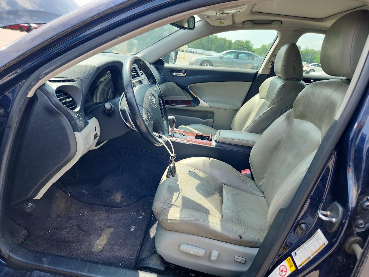 2006 LEXUS IS
