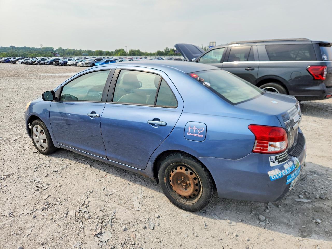 2008 TOYOTA YARIS