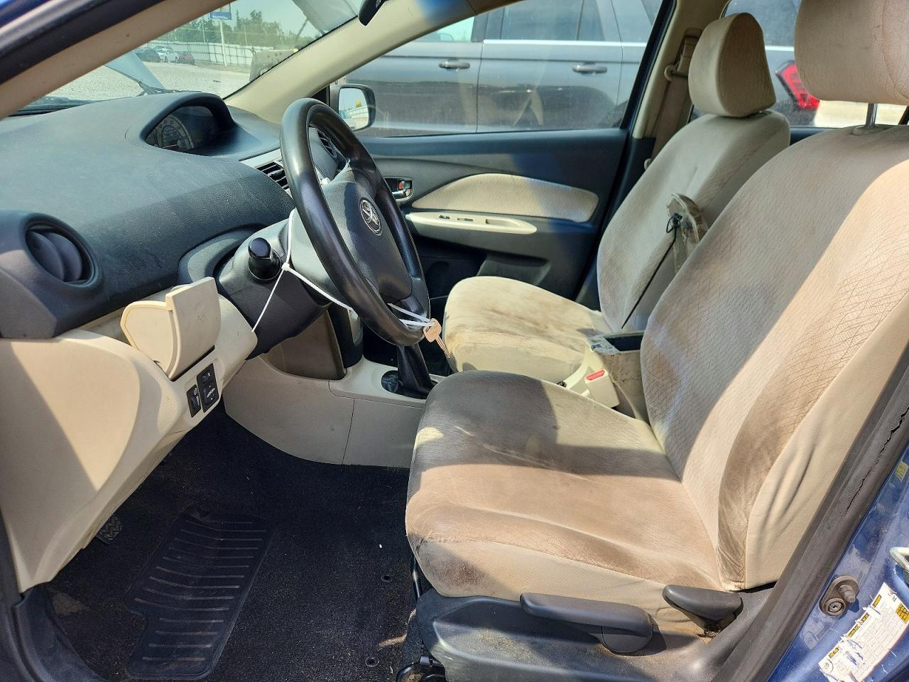 2008 TOYOTA YARIS