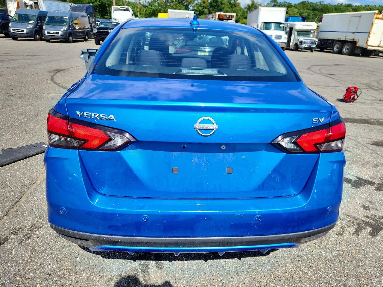 2024 NISSAN VERSA
