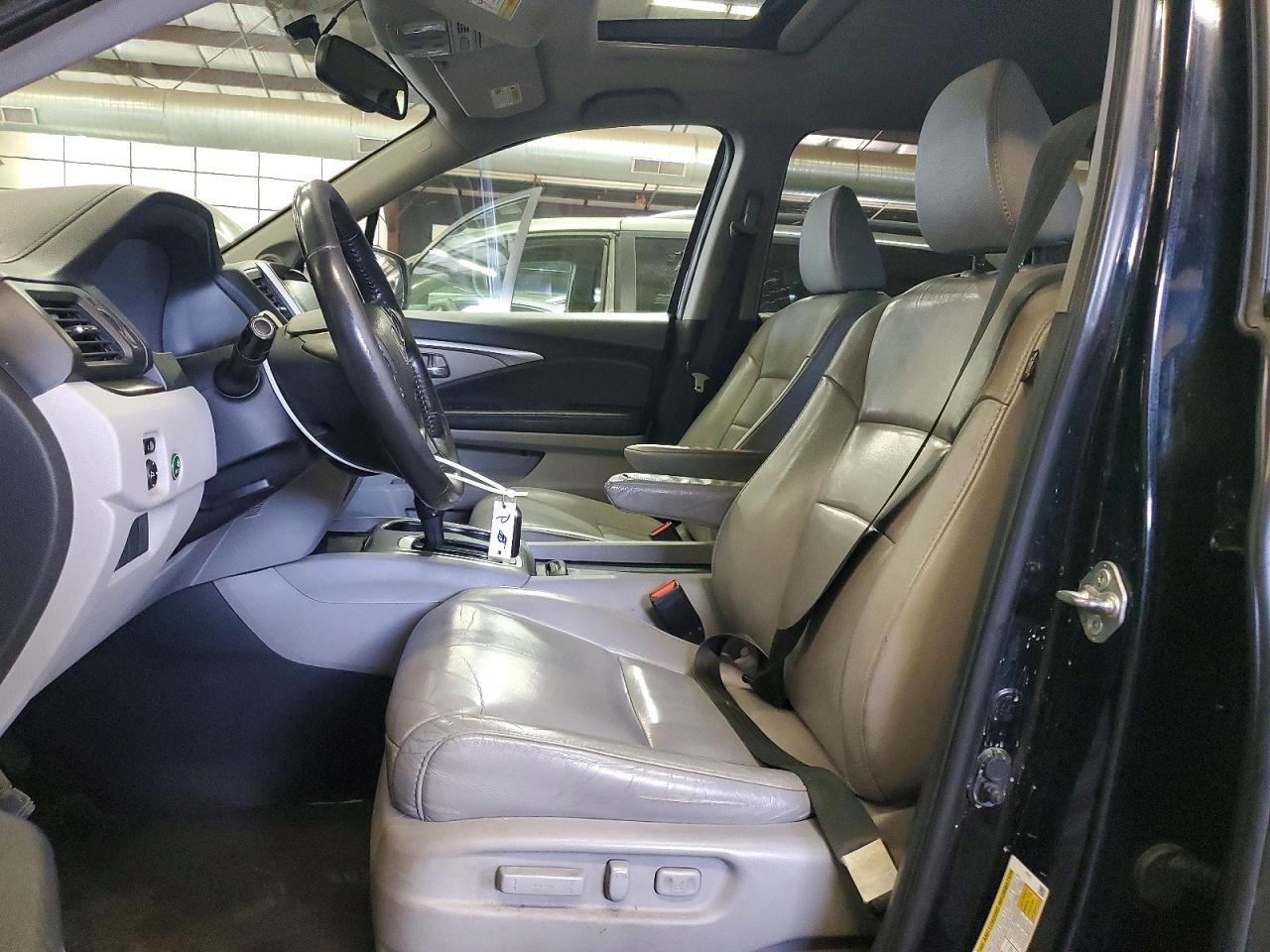 2018 HONDA PILOT