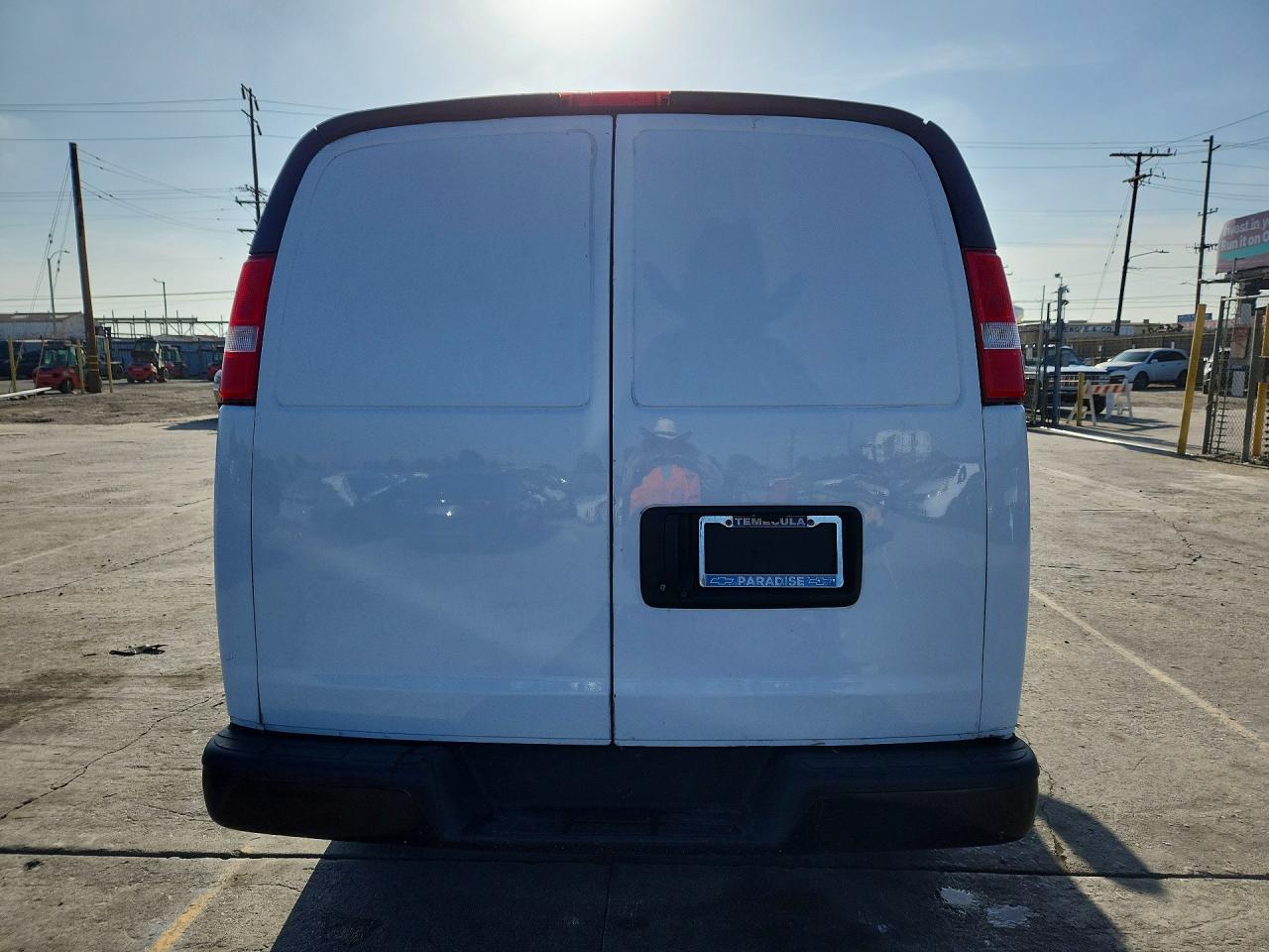 2022 CHEVROLET EXPRESS