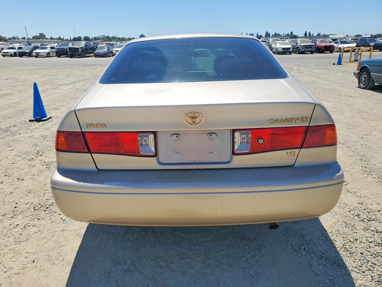 2000 TOYOTA CAMRY