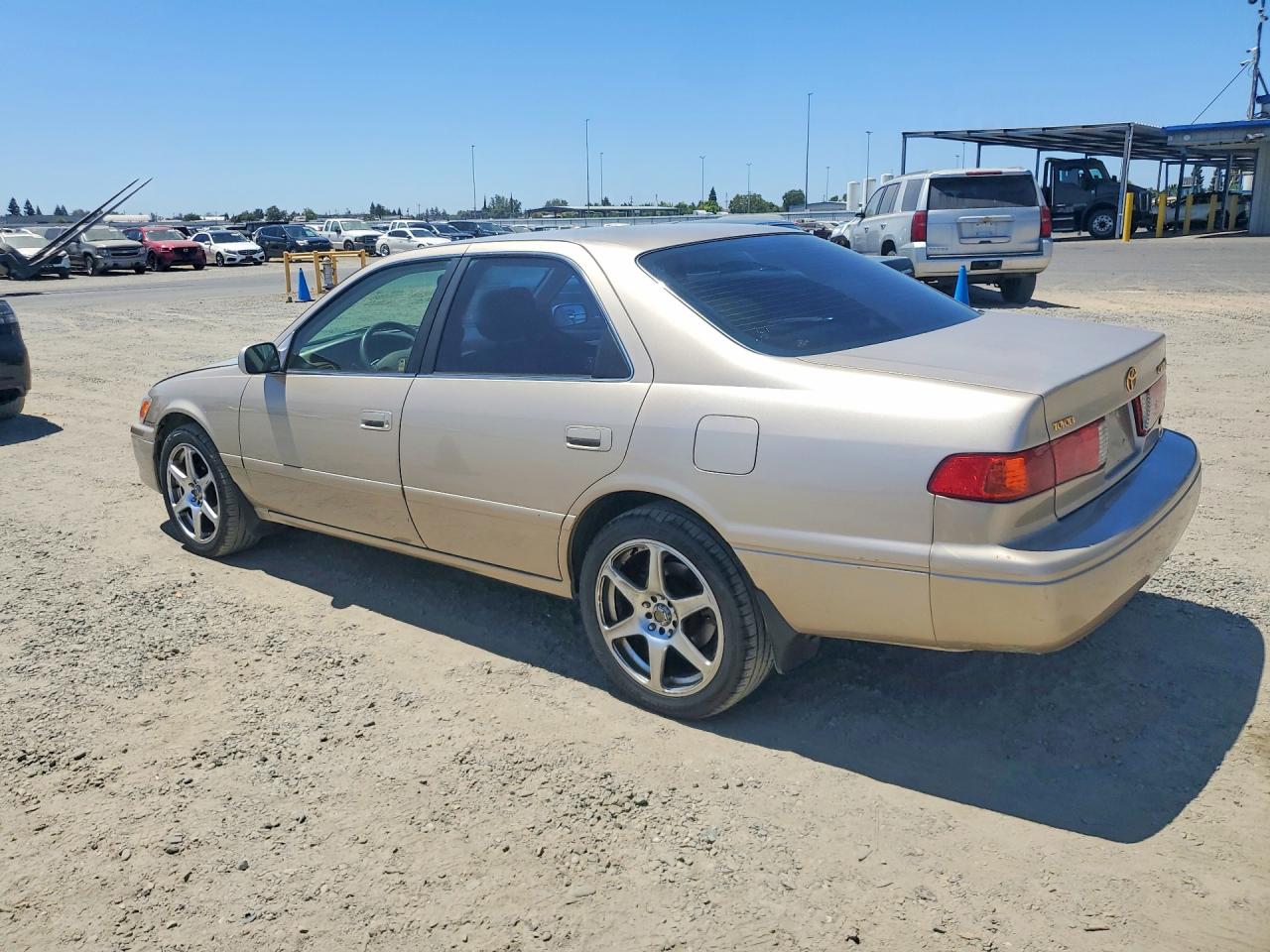 2000 TOYOTA CAMRY