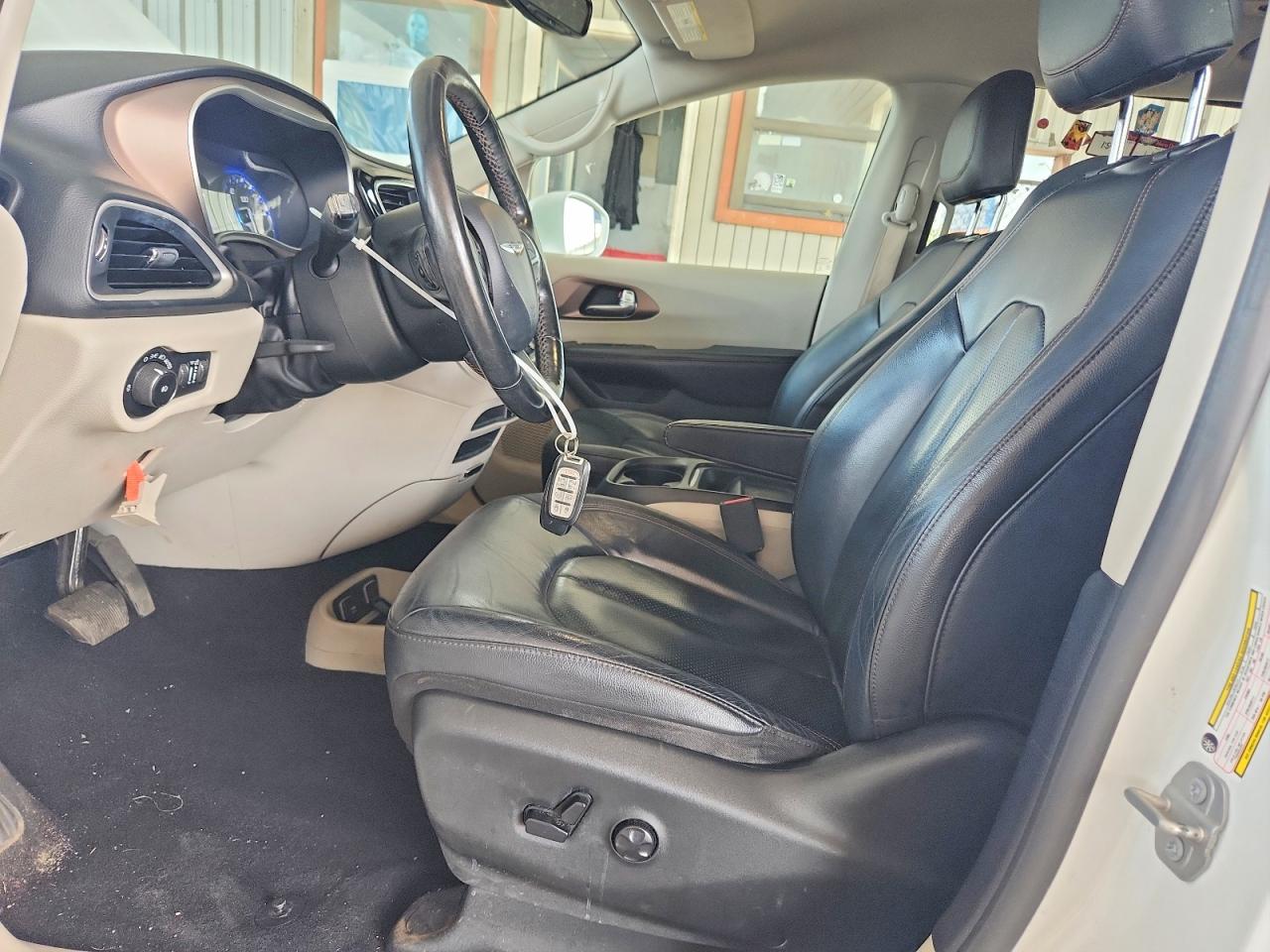 2019 CHRYSLER PACIFICA