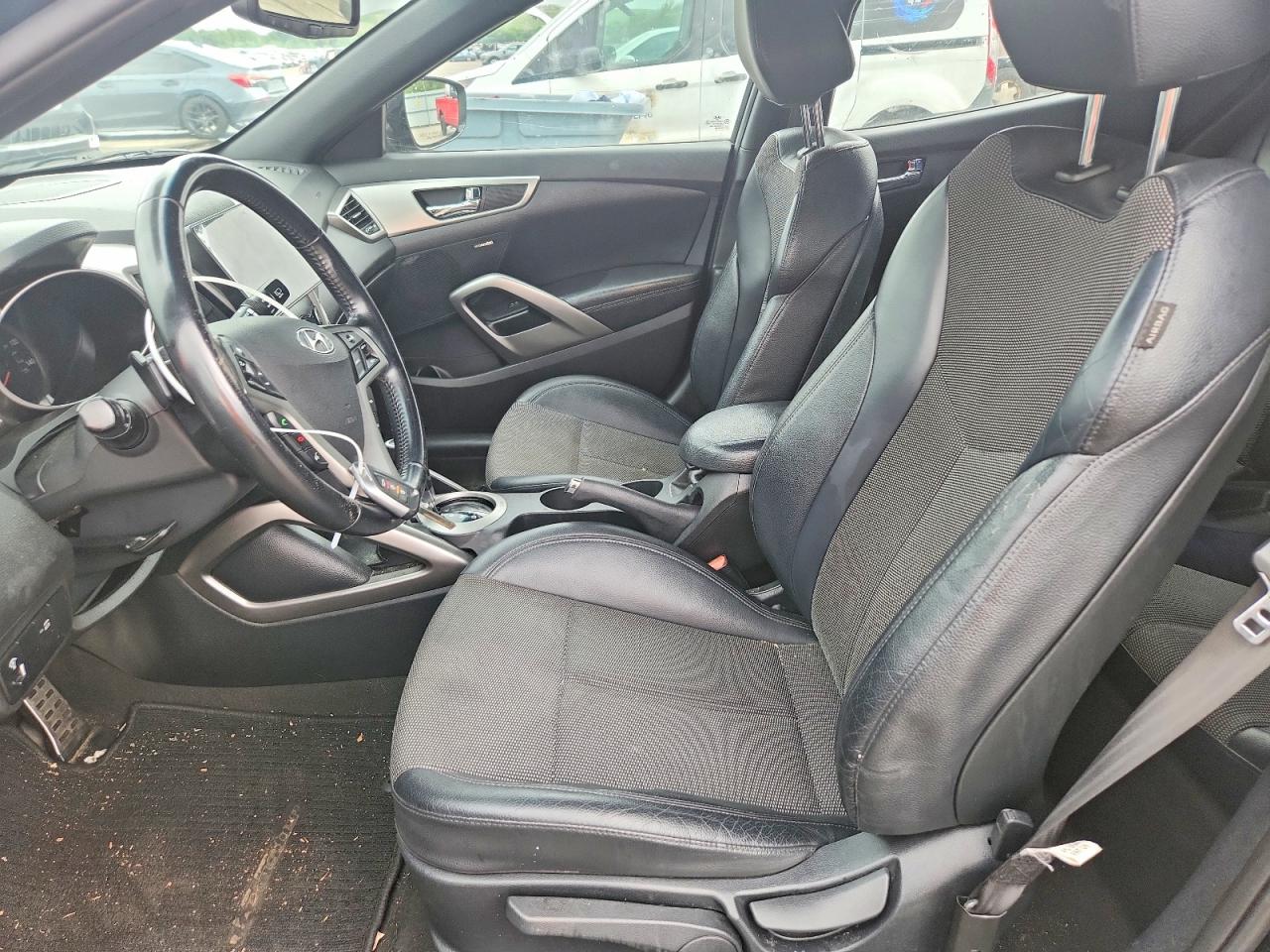 2016 HYUNDAI VELOSTER
