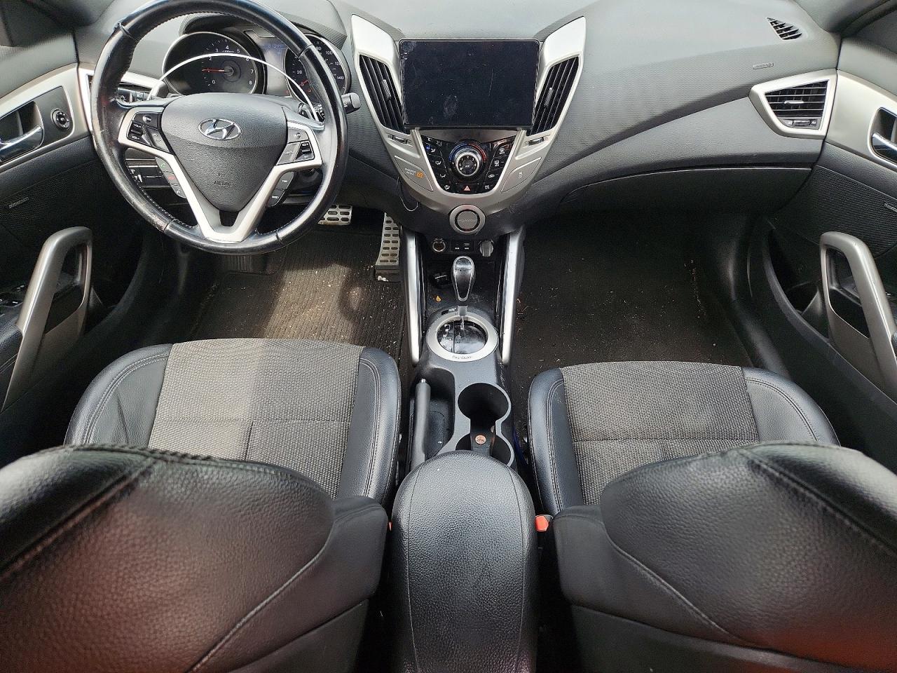 2016 HYUNDAI VELOSTER