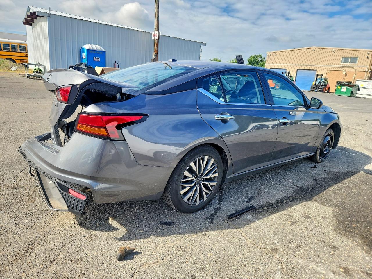 2025 NISSAN ALTIMA