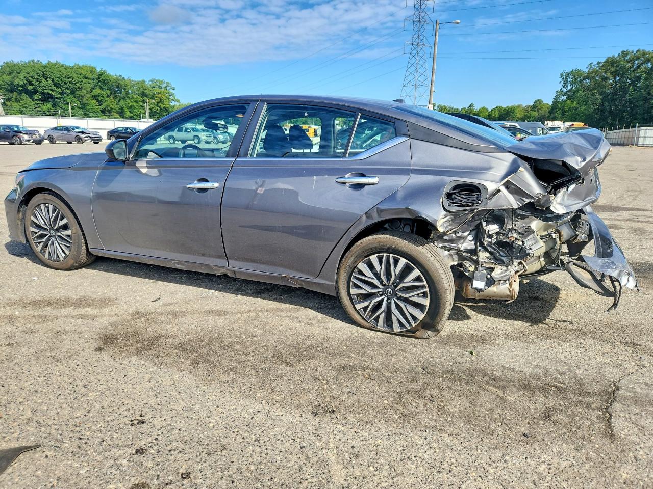 2025 NISSAN ALTIMA