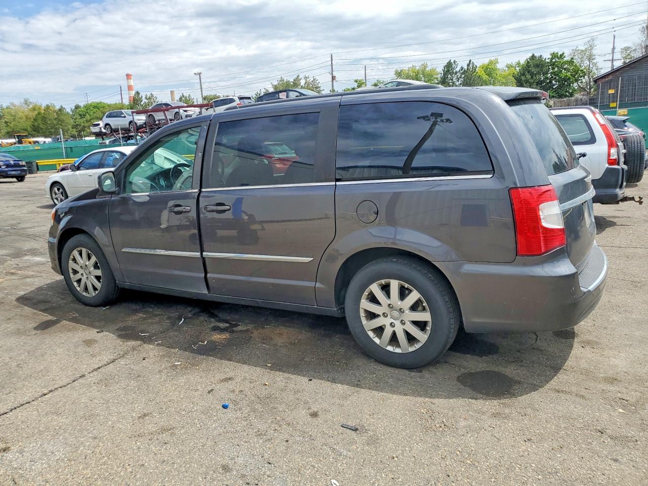 2015 CHRYSLER MINIVAN