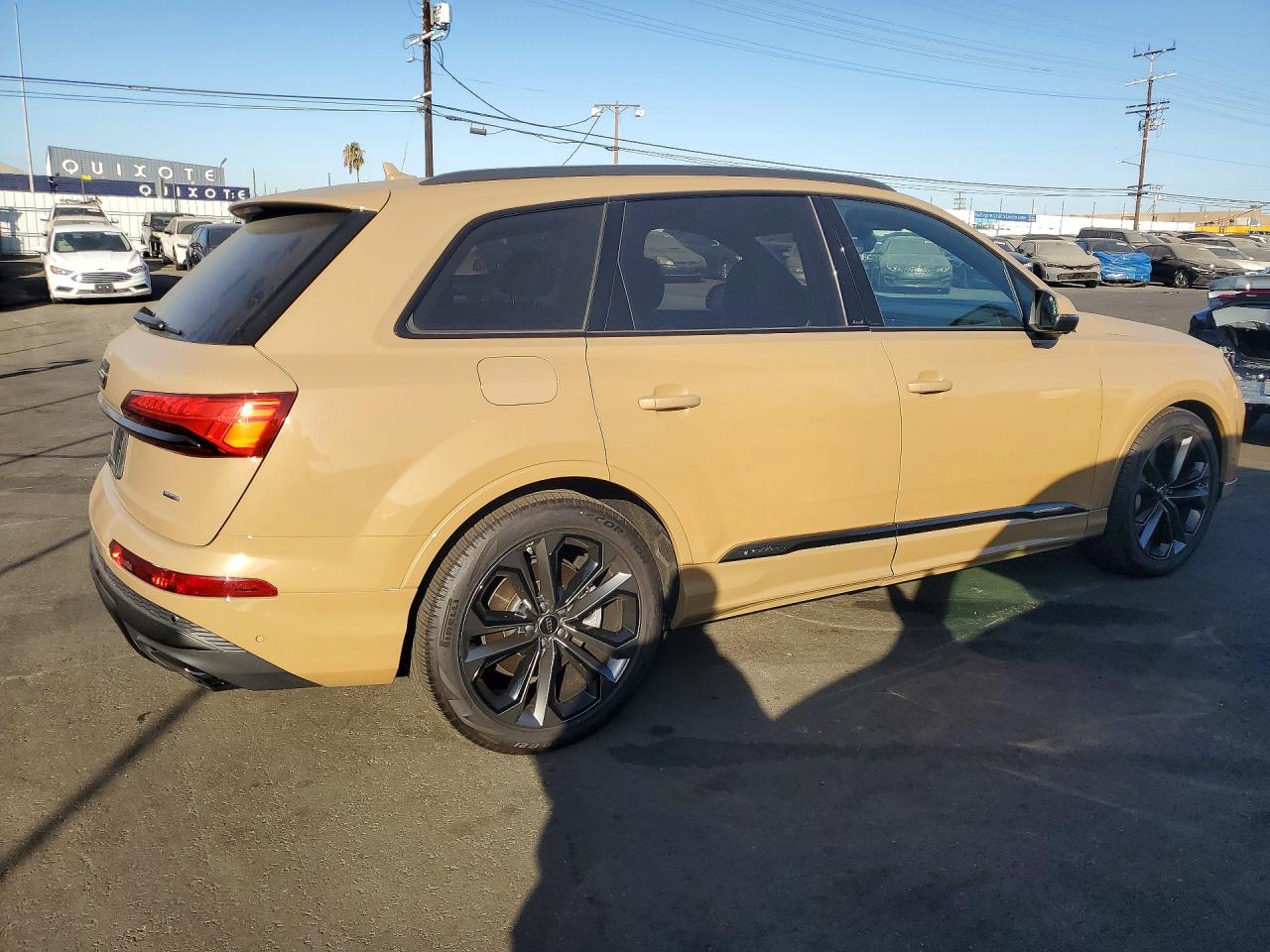 2025 AUDI Q7