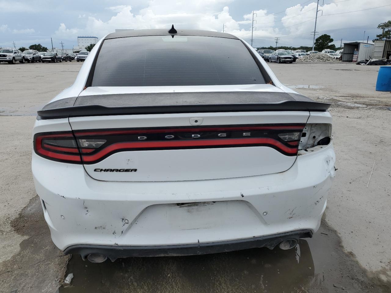 2017 DODGE CHARGER