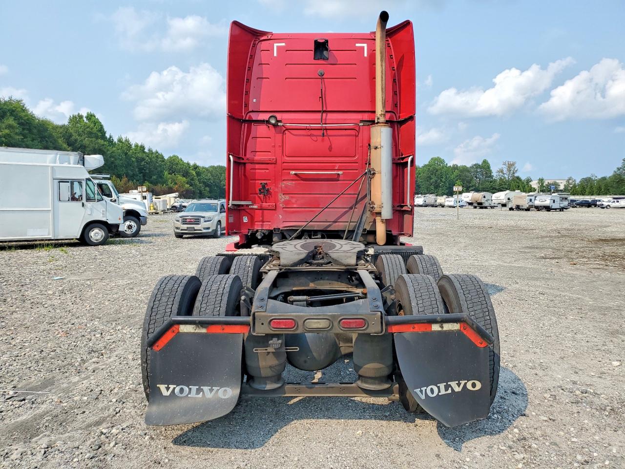 2007 VOLVO VN