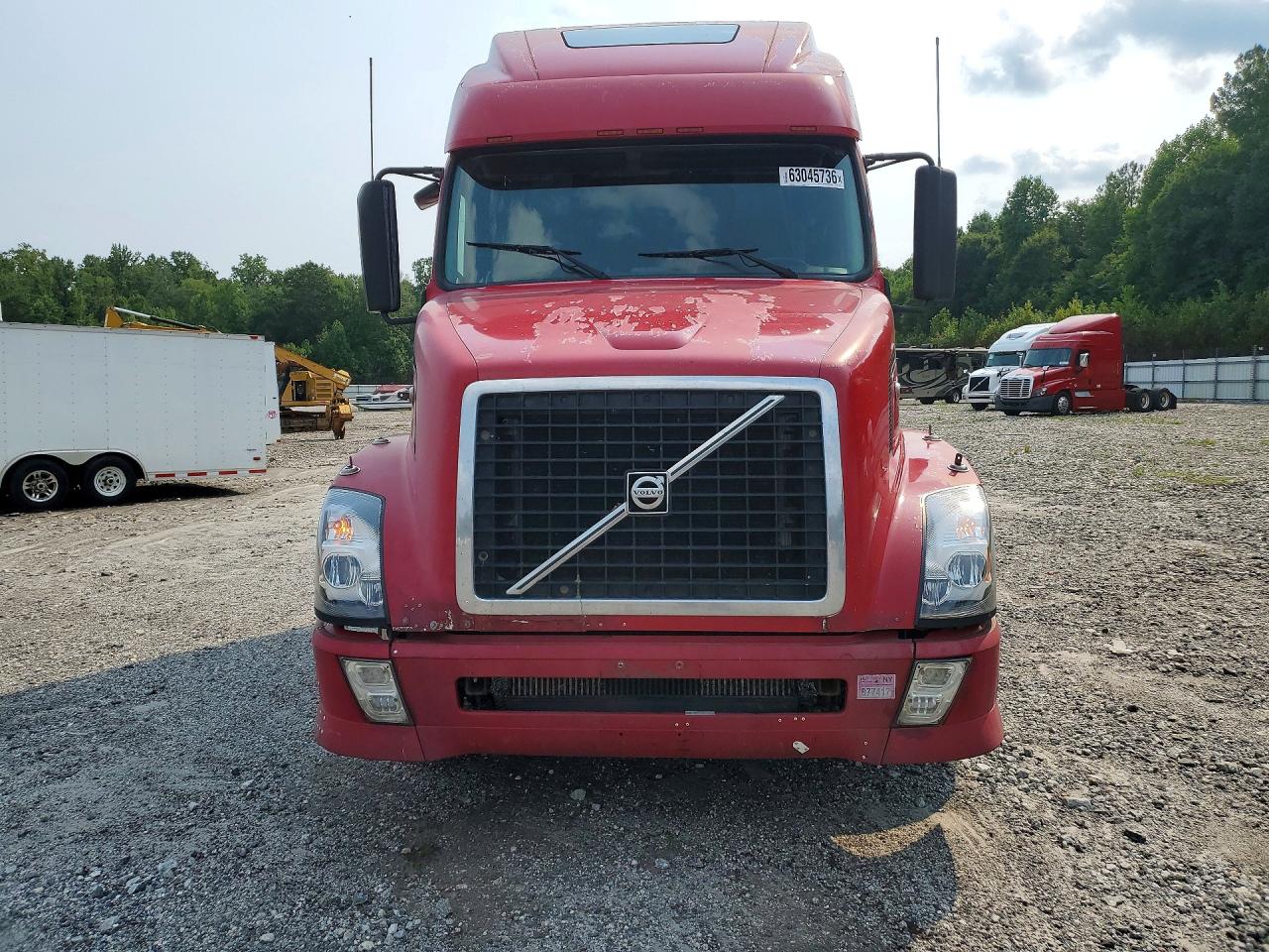 2007 VOLVO VN