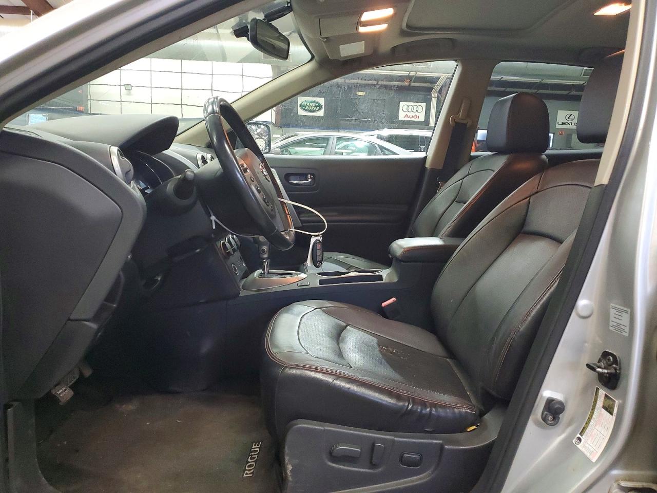 2011 NISSAN ROGUE
