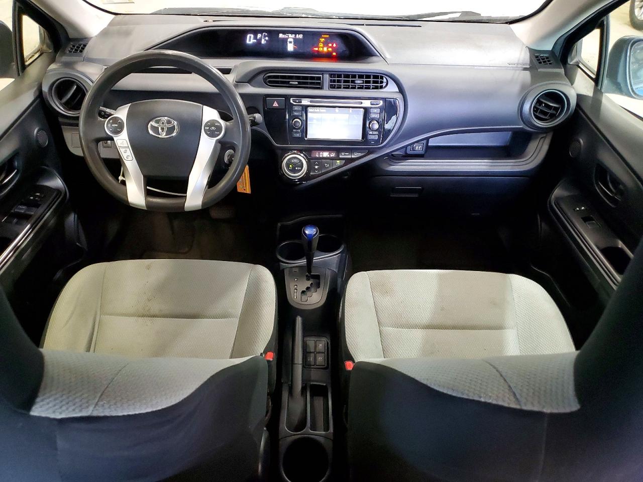2015 TOYOTA PRIUS