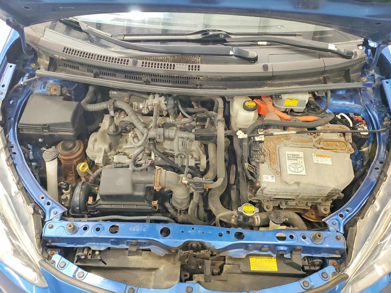 2015 TOYOTA PRIUS