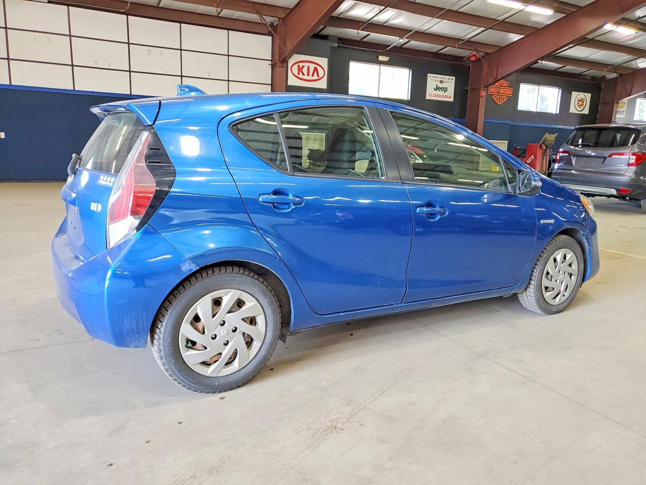 2015 TOYOTA PRIUS