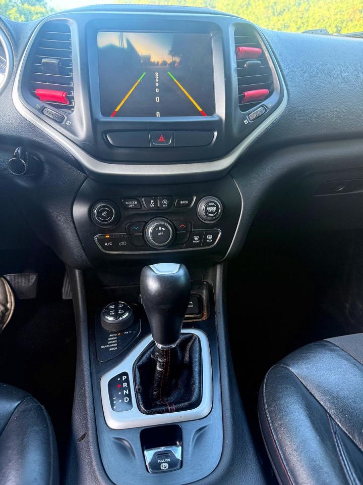 2017 JEEP CHEROKEE