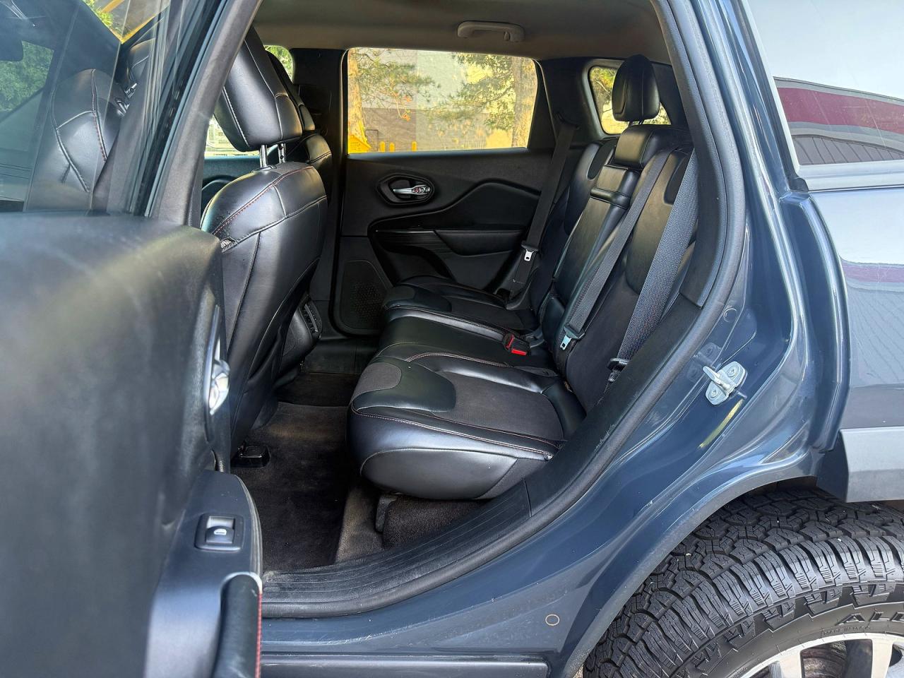 2017 JEEP CHEROKEE