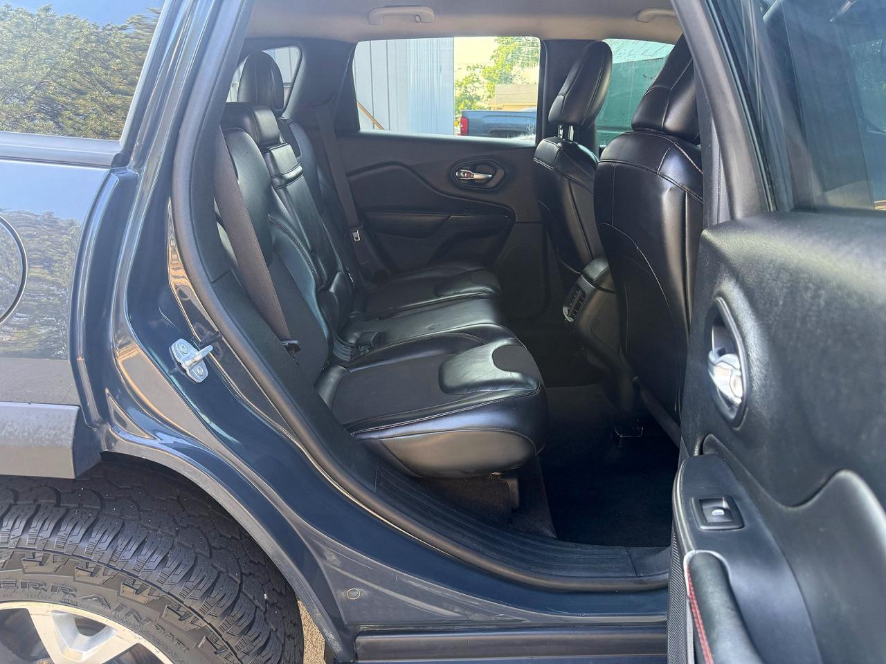 2017 JEEP CHEROKEE