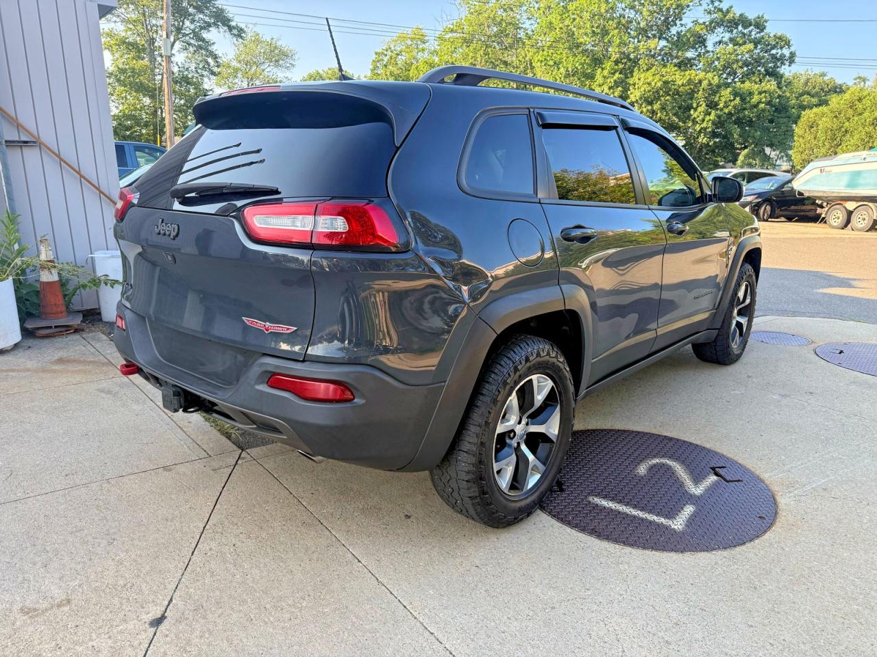 2017 JEEP CHEROKEE