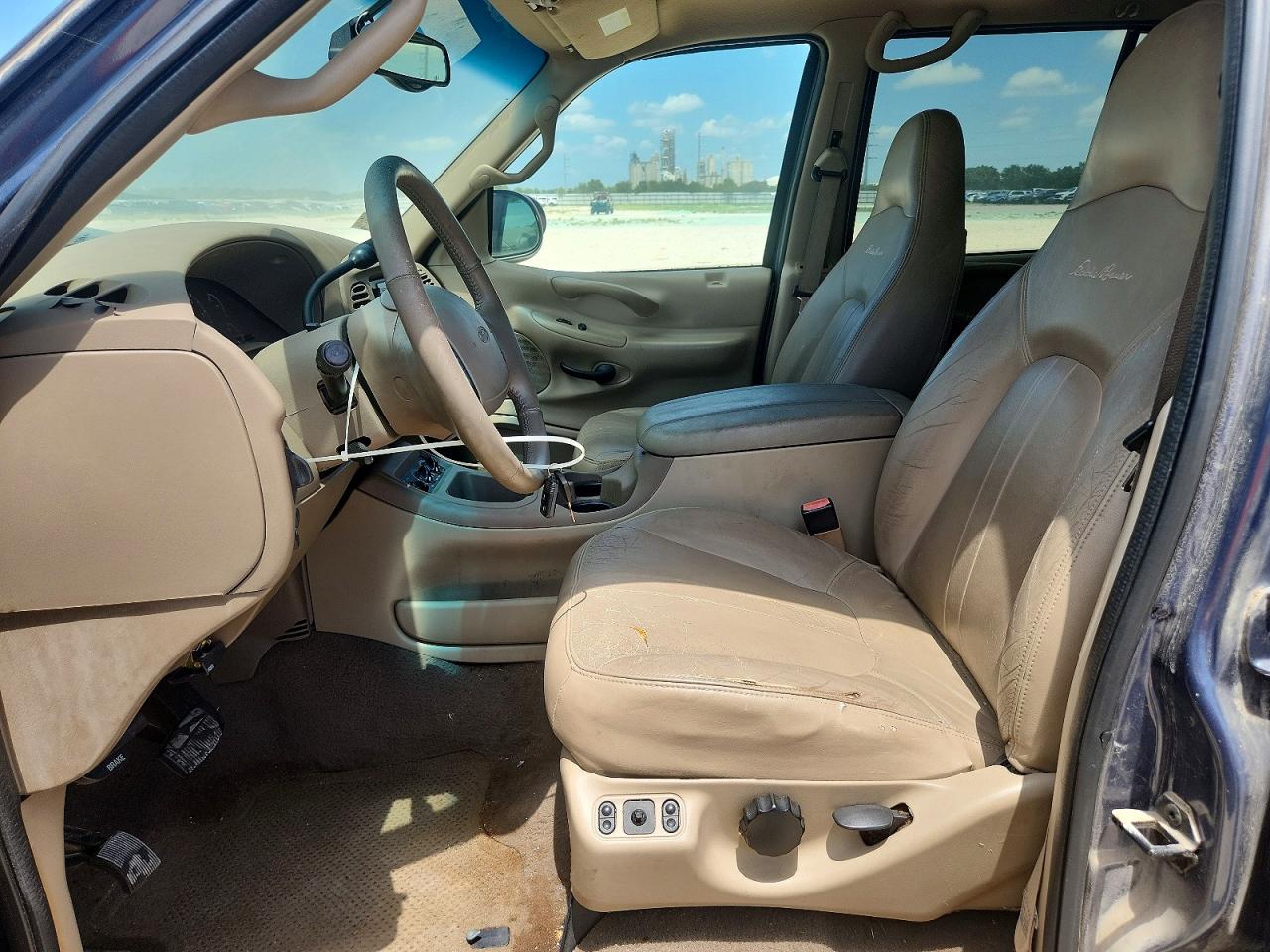 2002 FORD EXPEDITION