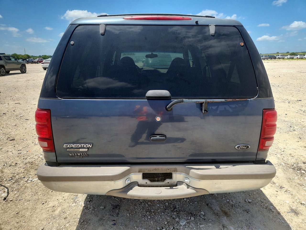 2002 FORD EXPEDITION
