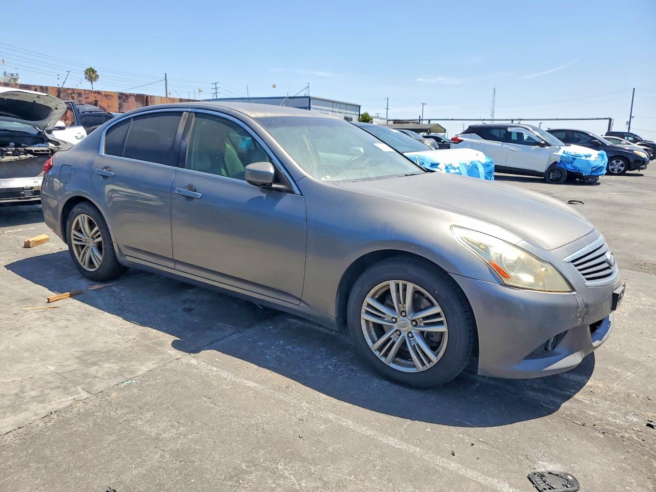 2012 INFINITI G25