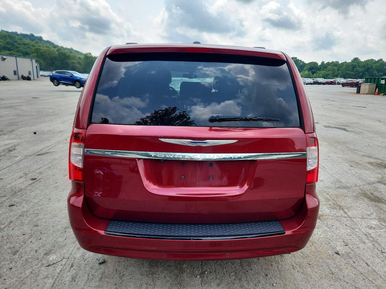 2012 CHRYSLER MINIVAN
