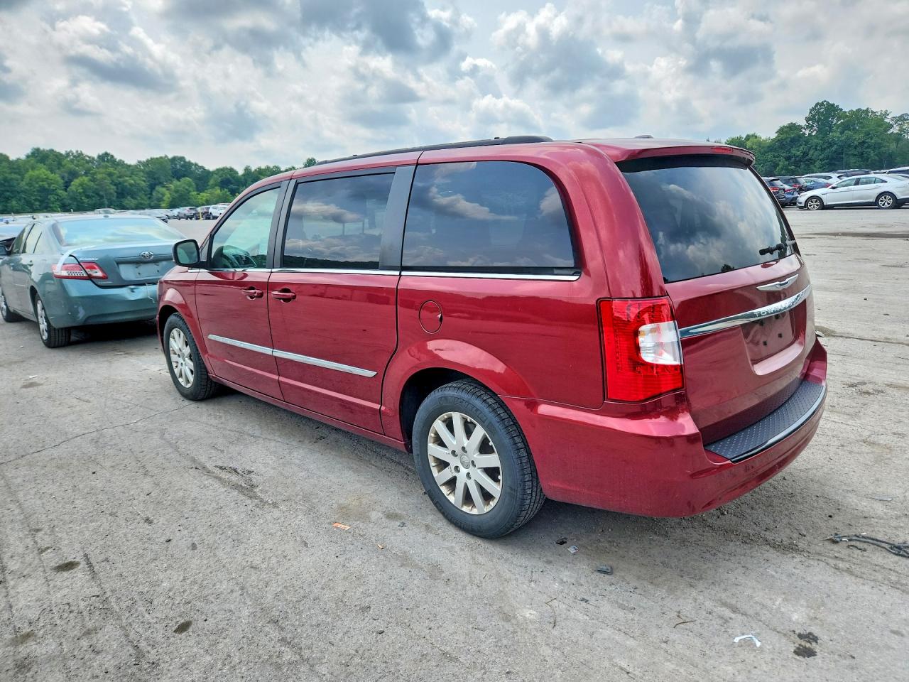 2012 CHRYSLER MINIVAN