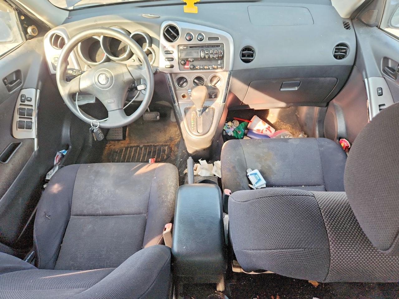 2004 PONTIAC VIBE