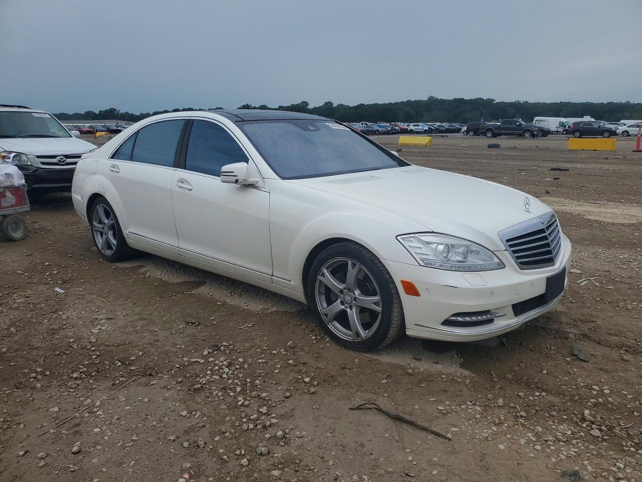 2013 MERCEDES-BENZ S-CLASS