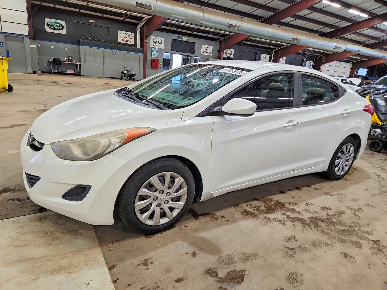 2012 HYUNDAI ELANTRA