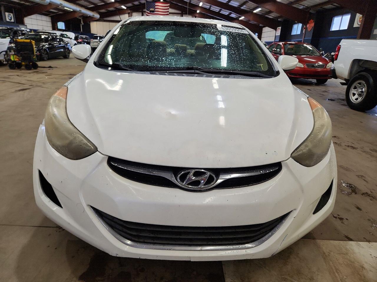 2012 HYUNDAI ELANTRA