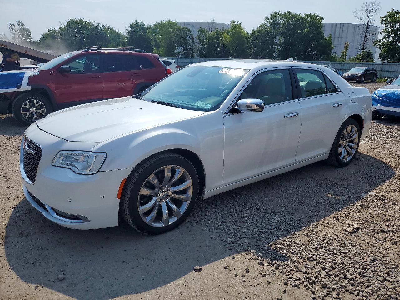2016 CHRYSLER 300