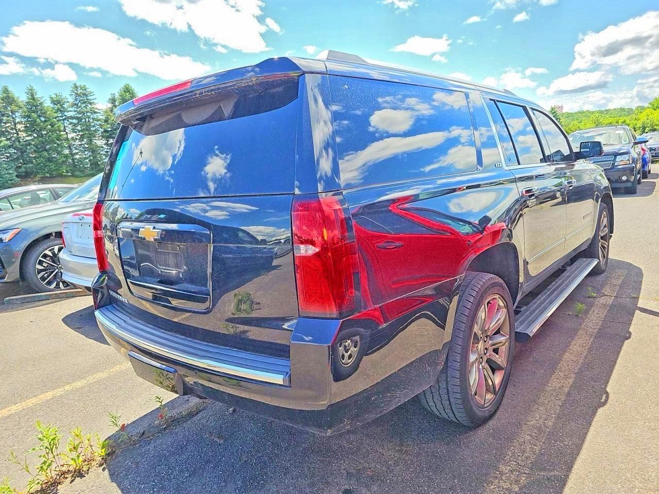 2015 CHEVROLET SUBURBAN