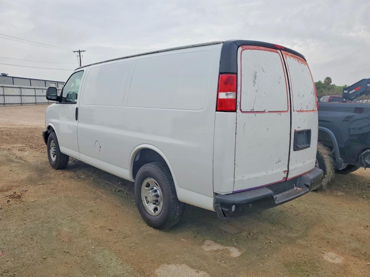 2021 CHEVROLET EXPRESS
