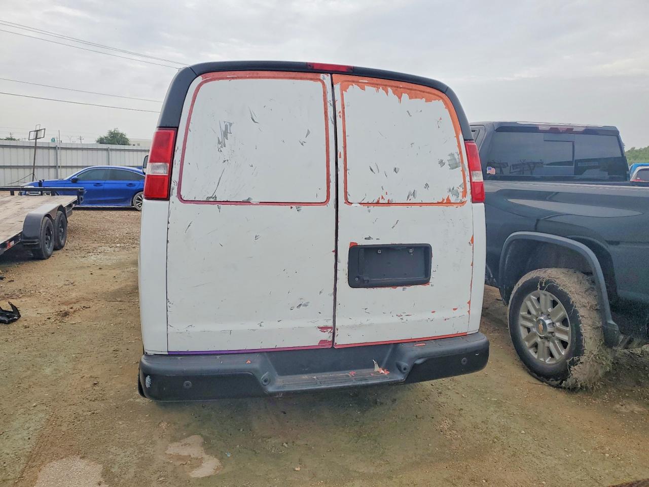 2021 CHEVROLET EXPRESS