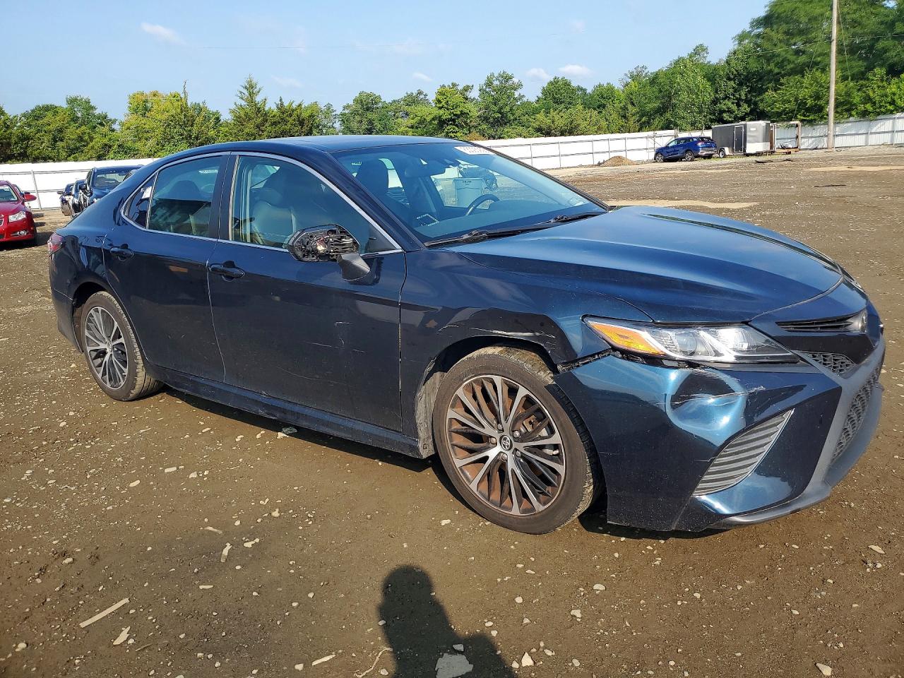 2019 TOYOTA CAMRY