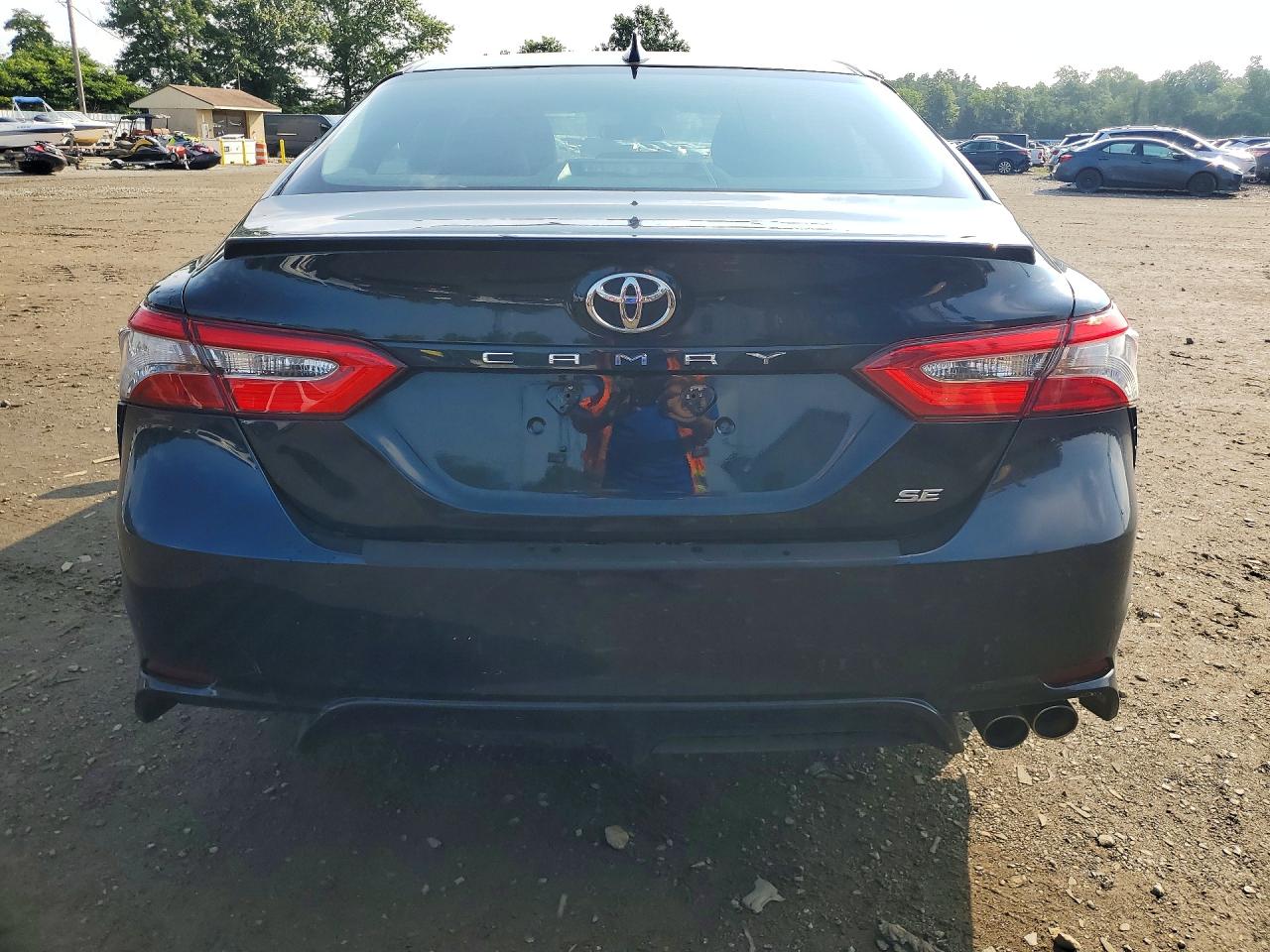 2019 TOYOTA CAMRY