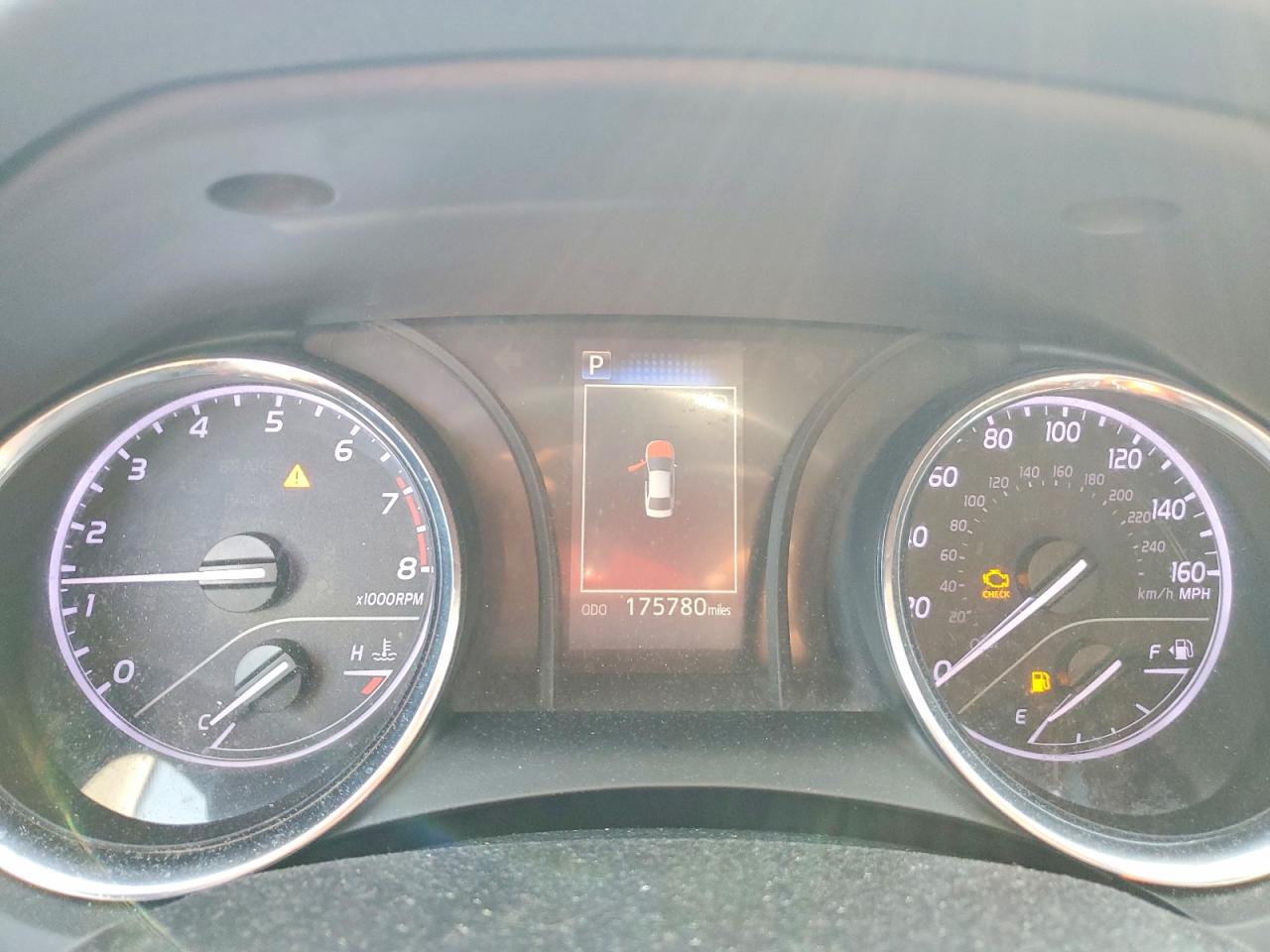 2019 TOYOTA CAMRY